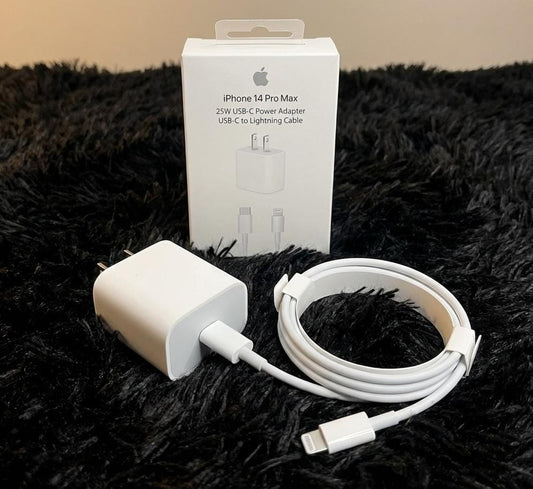 25W Fast Charger – Compatible with iPhone and Android